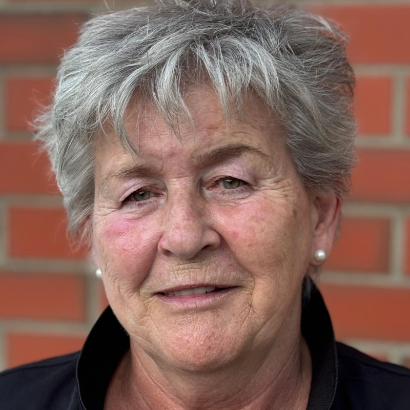  Elsbeth Olschewski